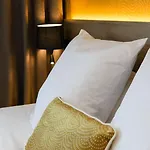 Western Centre Gare 4*