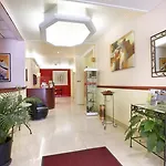 Western Centre Gare Hotel Hawr