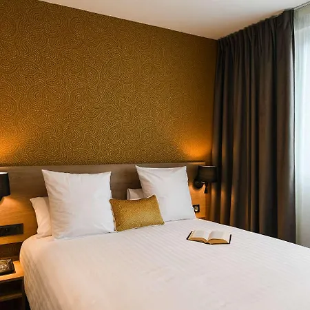 Western Centre Gare Hotel 4*