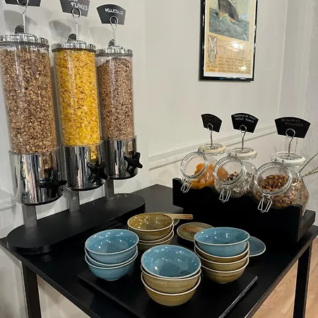 Hotel Western Centre Gare 4*