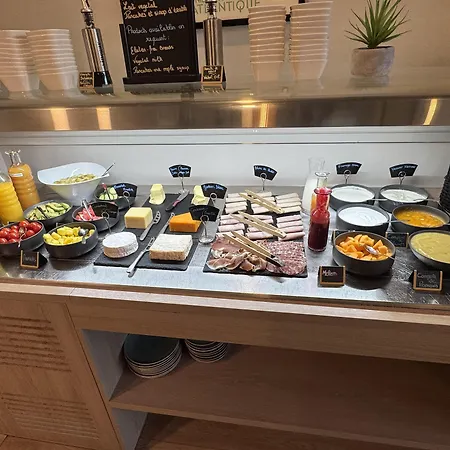 Western Centre Gare 4*