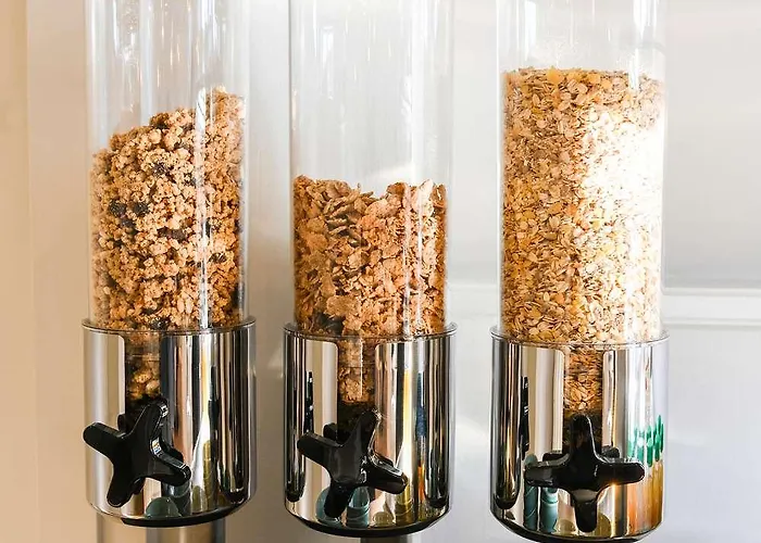 Western Centre Gare 4*