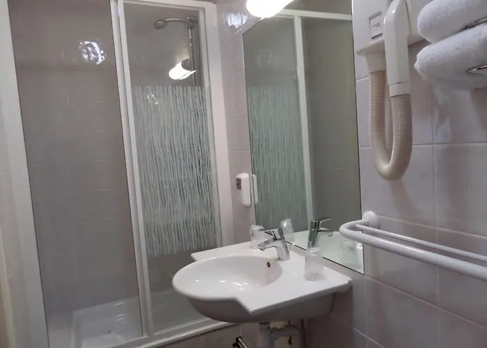 Western Centre Gare Hotel Le Havre