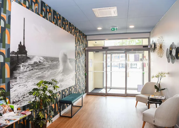 Western Centre Gare 4*